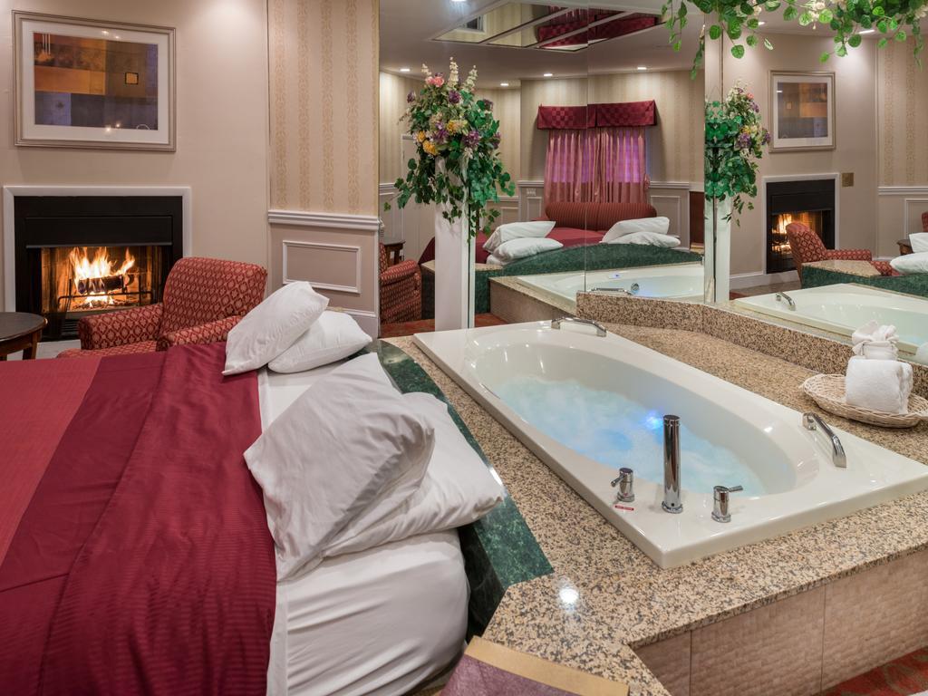 Inn Of The Dove Romantic Luxury & Business Suites 벤셀럼 외부 사진