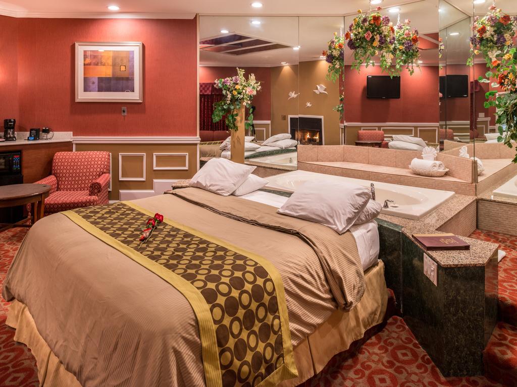 Inn Of The Dove Romantic Luxury & Business Suites 벤셀럼 외부 사진