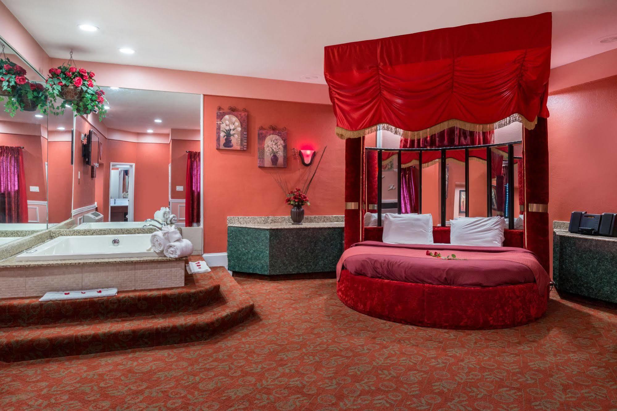 Inn Of The Dove Romantic Luxury & Business Suites 벤셀럼 외부 사진