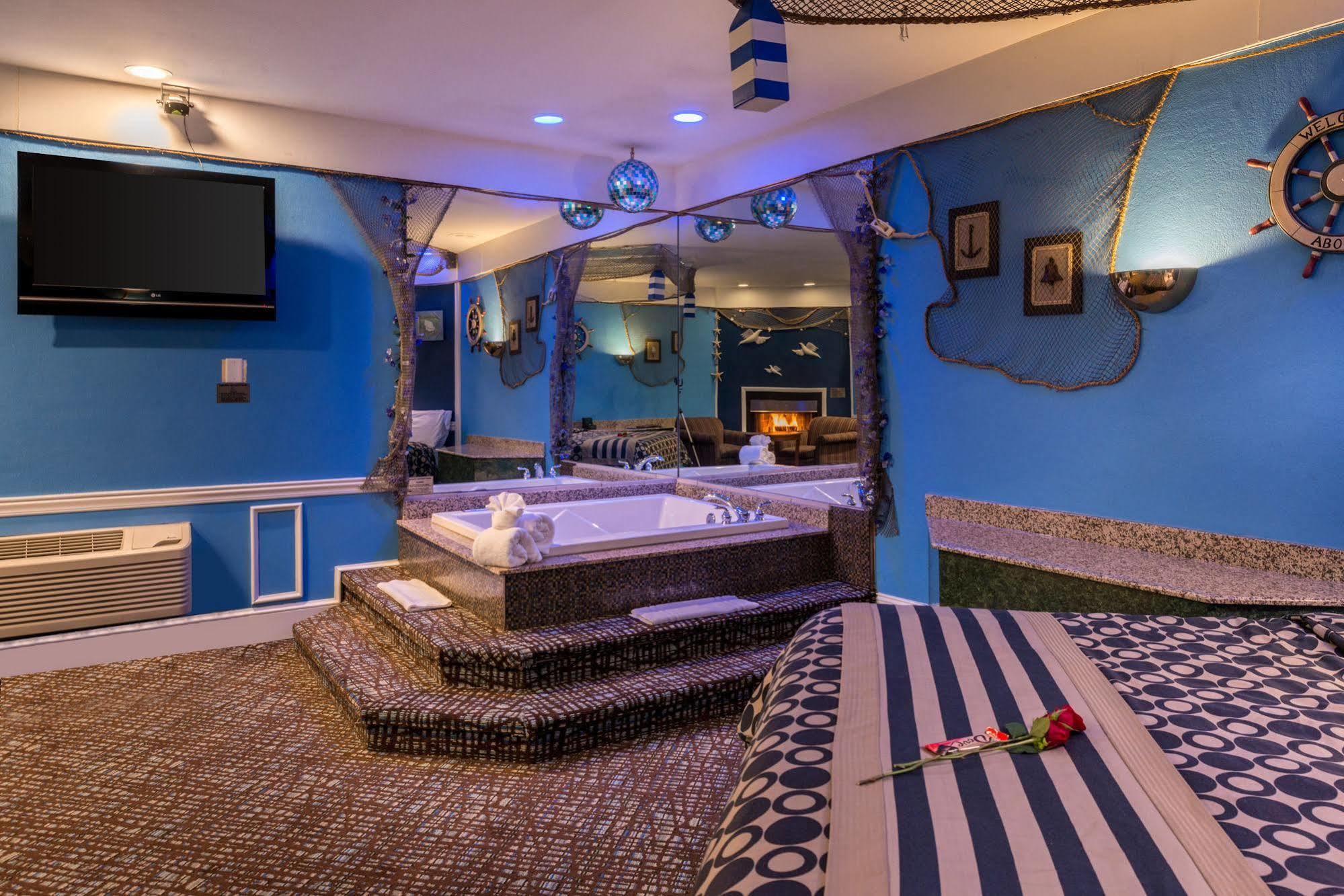 Inn Of The Dove Romantic Luxury & Business Suites 벤셀럼 외부 사진
