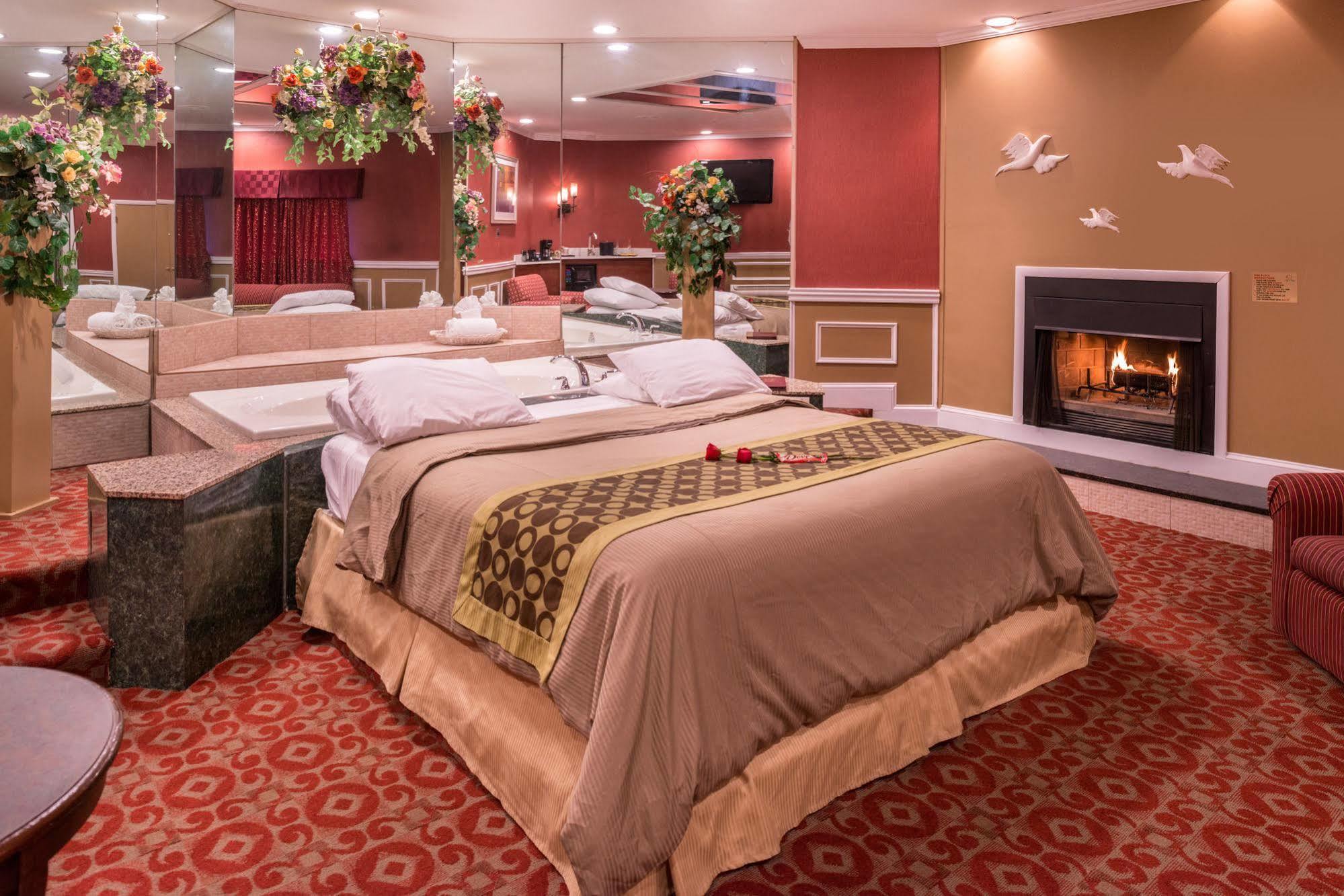 Inn Of The Dove Romantic Luxury & Business Suites 벤셀럼 외부 사진
