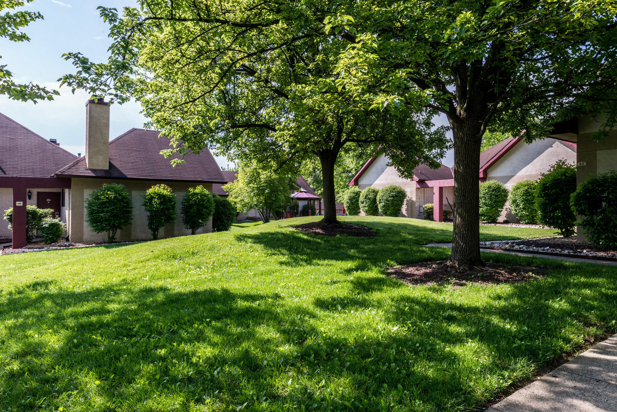 Inn Of The Dove Romantic Luxury & Business Suites 벤셀럼 외부 사진